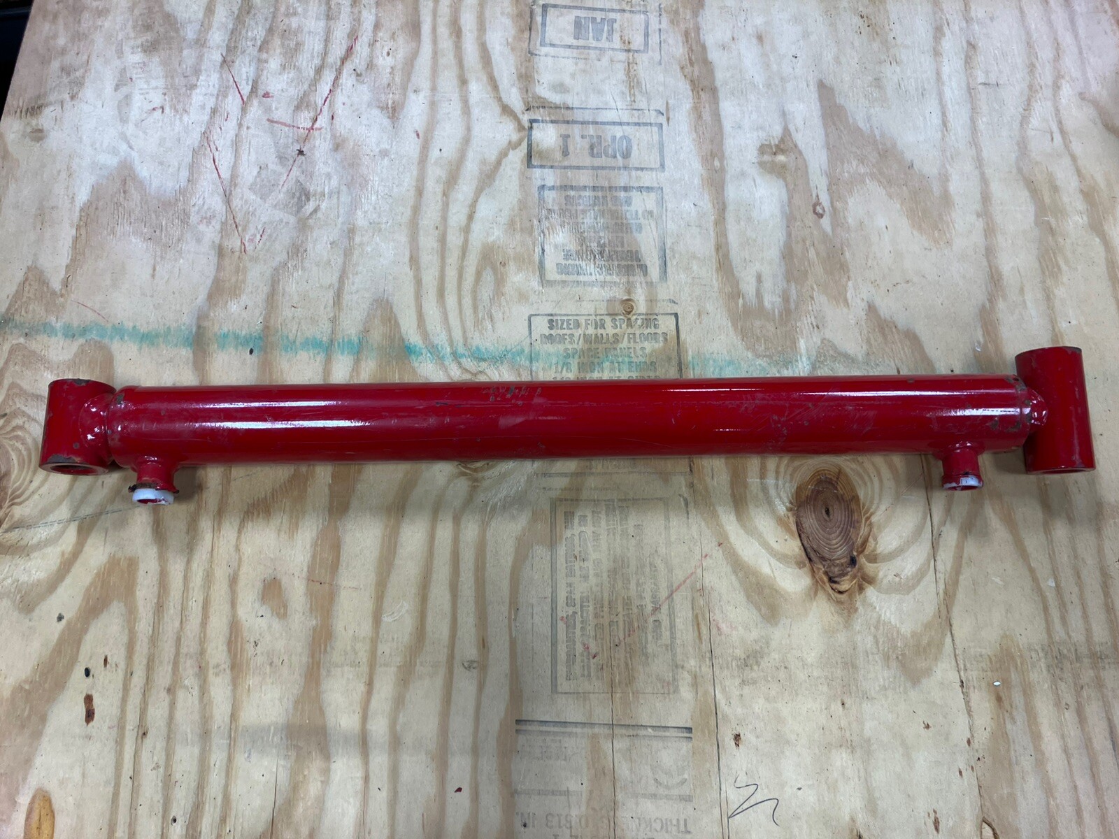 TYM Tractor Loader Bucket Hydraulic Cylinder 8540-300-300-1 JW1307
