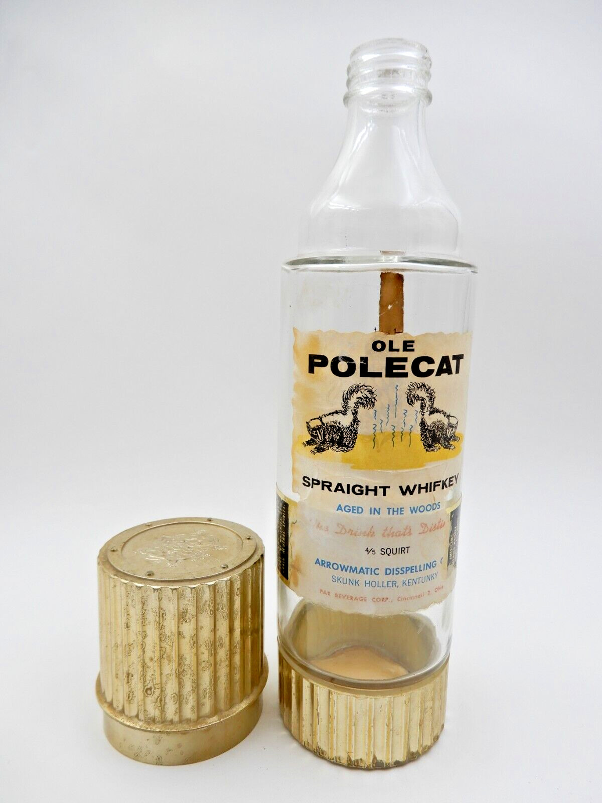 VINTAGE "OLE POLECAT SPRAIGHT WHIFKEY" NOVELTY WHISKEY GLASS BOTTLE
