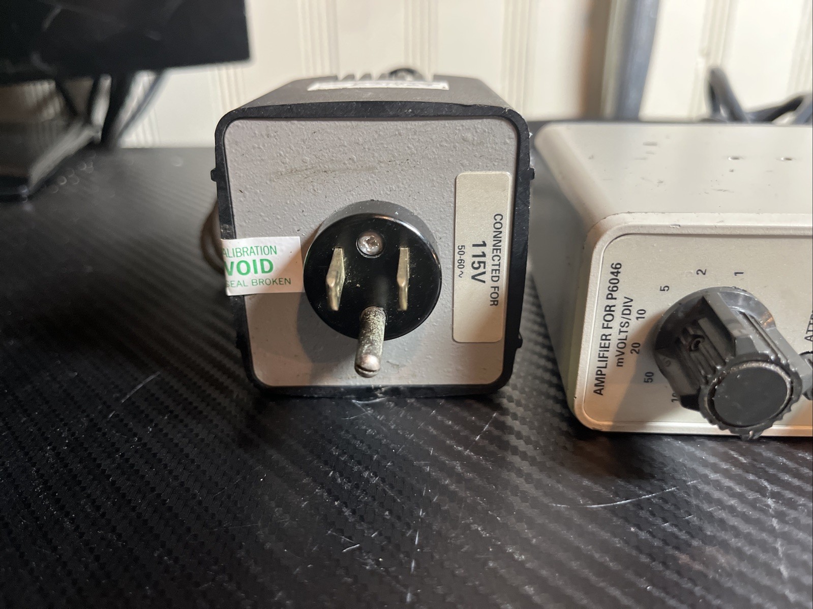 Tektronix P6046 (Parts Unit) W/ CASE