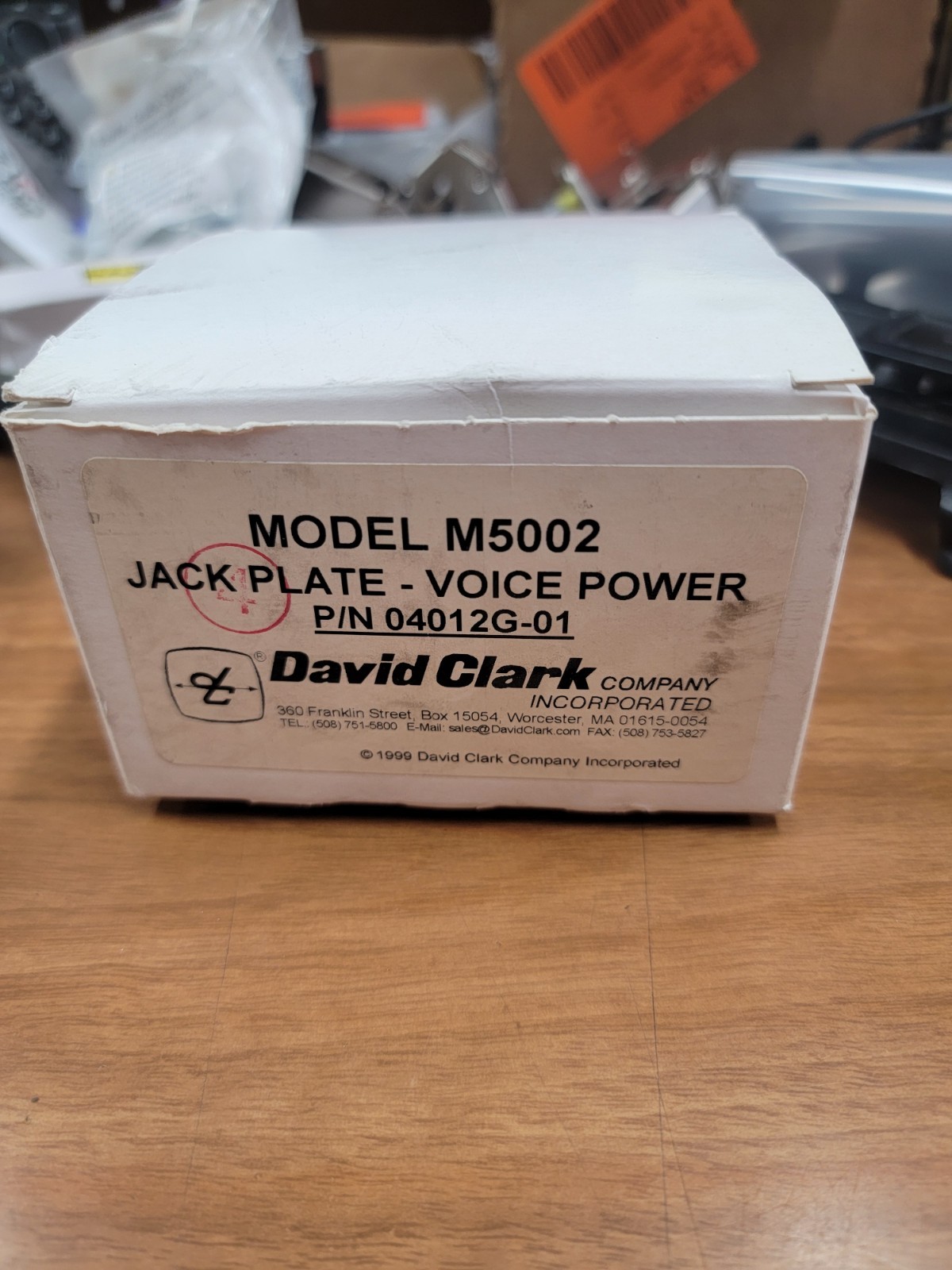 David Clark 40102G-01 Model M5002 Jack Plate-Voice Power. New In Box.