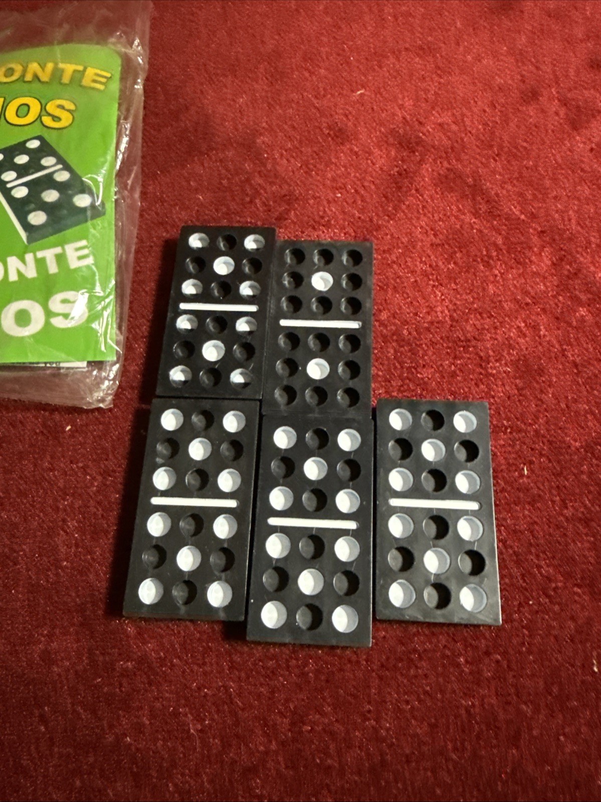 Magic Trick Magic Monte Dominos 🪄 Easy To Do- Beginner Magic - Optical Illusion
