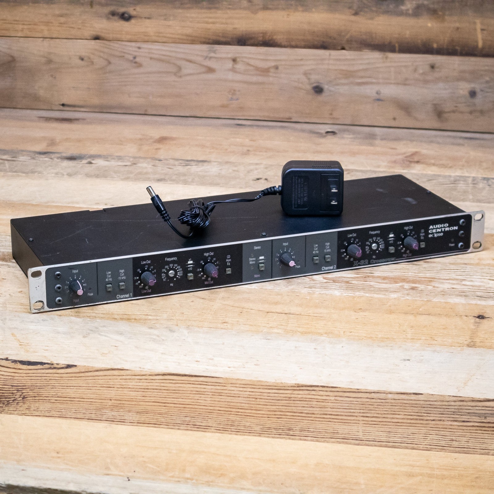 Audio Centron Eclipse	X-32 Crossover X32 Live Speaker PA Linkwitz-Riley U281909