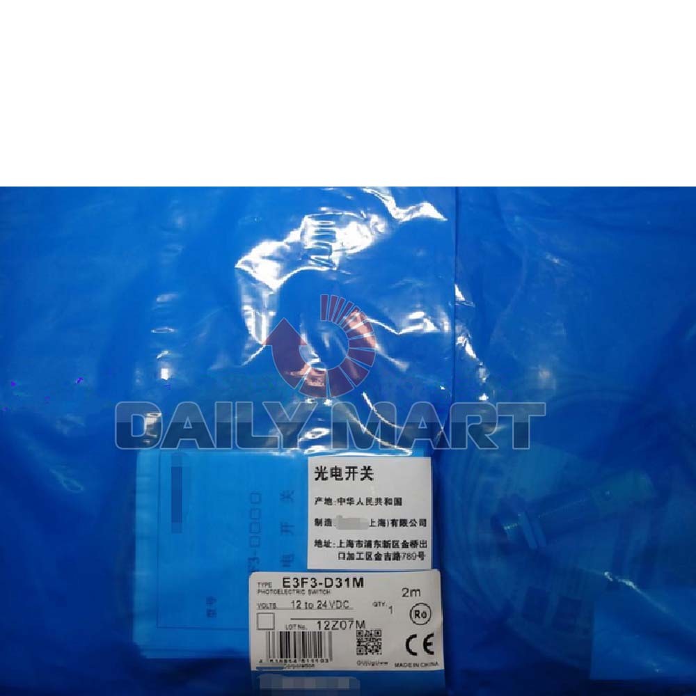 Brand New in Box Omron E3F3-D31M Photoelectric Sensor
