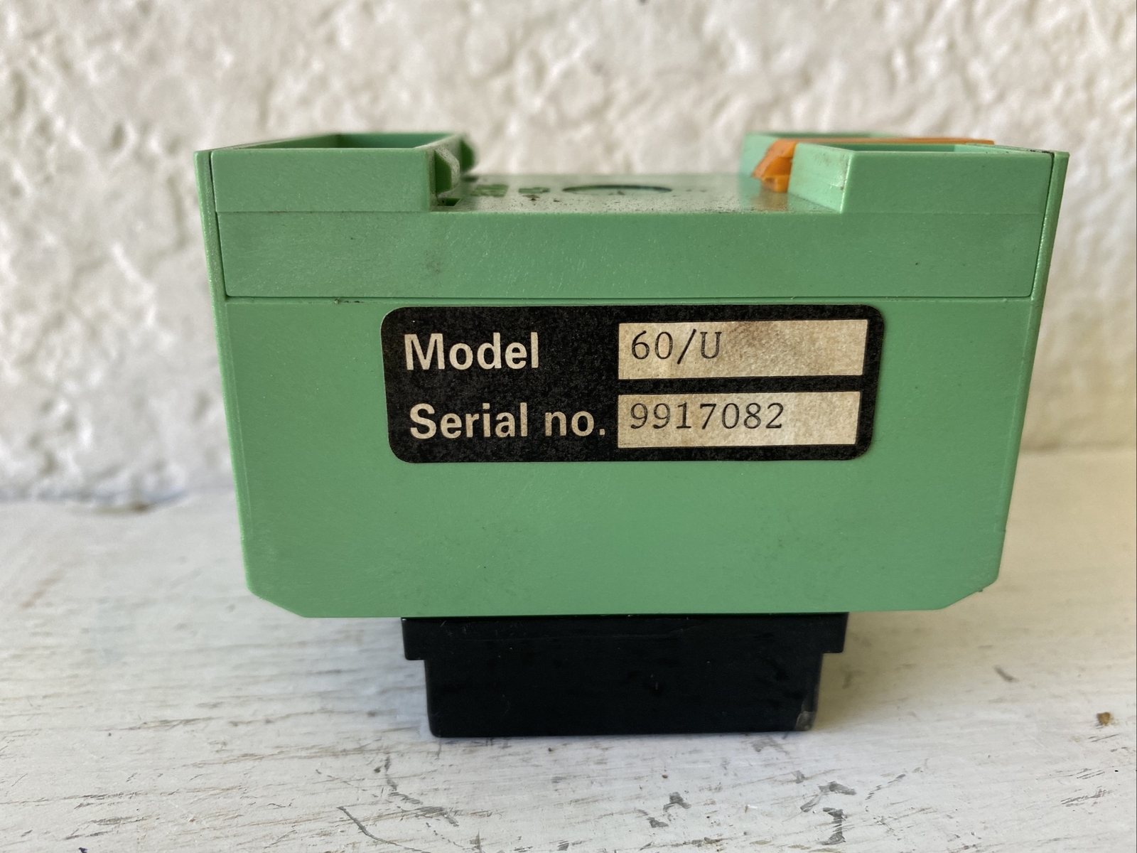 Mescon Technologies Loop Isolator Model 60/U