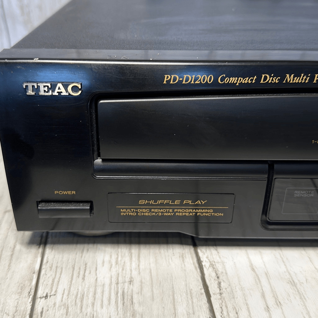 TEAC PD-D1200 Compact 5 Disk Multi CD Player No Remote Tested Works