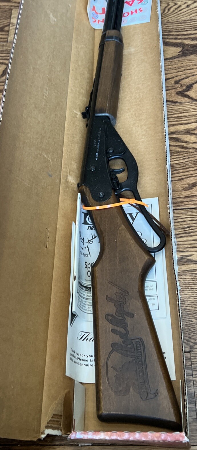 DAISY RED RYDER 2000 MILLENNIUM RARE COLLECTIBLE LIMITED EDITION BB GUN