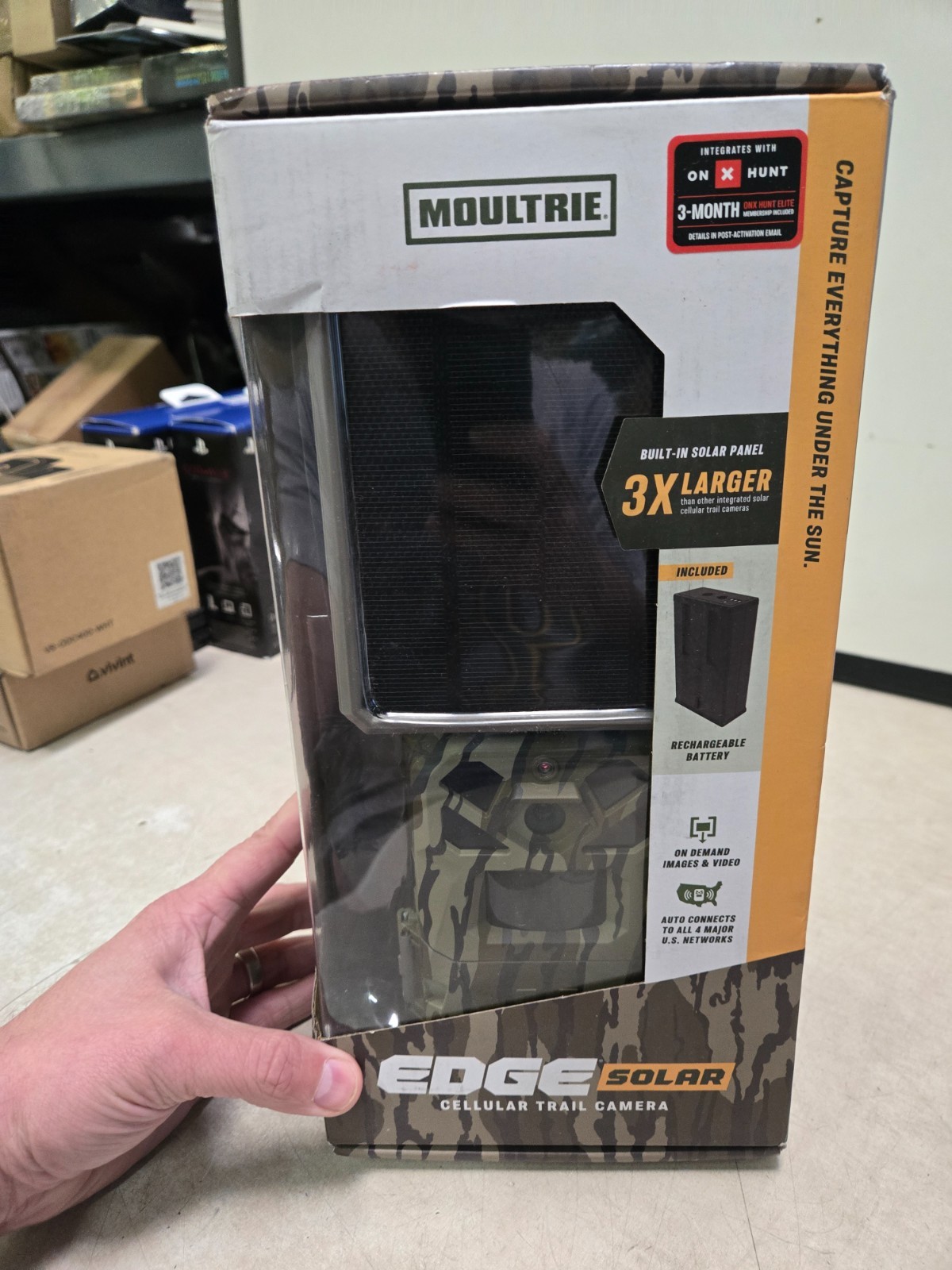 Moultrie Edge Cellular Solar Game Camera Mossy Oak Bottomland MMC-14230 SEALED!