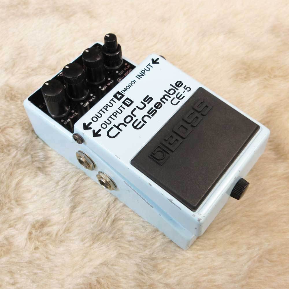 BOSS CE-5 Chorus Ensemble Guitar Effects Pedal Used With Scratches