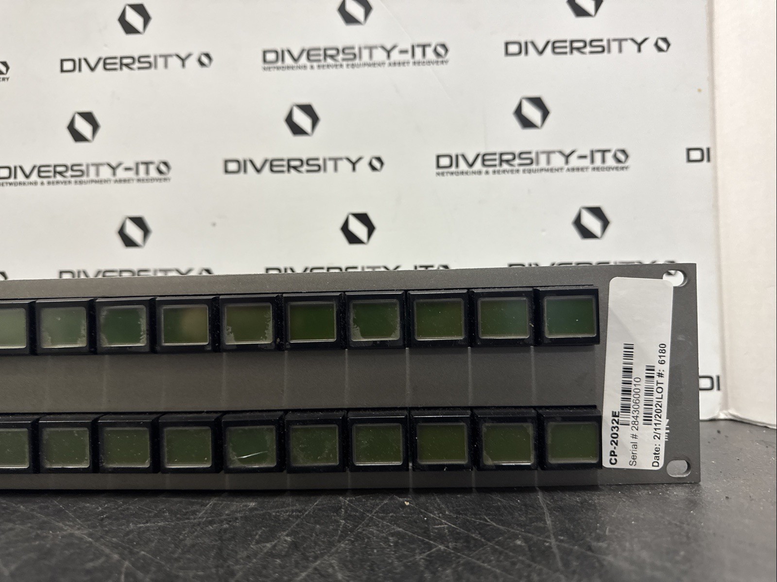 Evertz CP-2032E Intelligent Router Remote Panel, 2RU 32 buttons