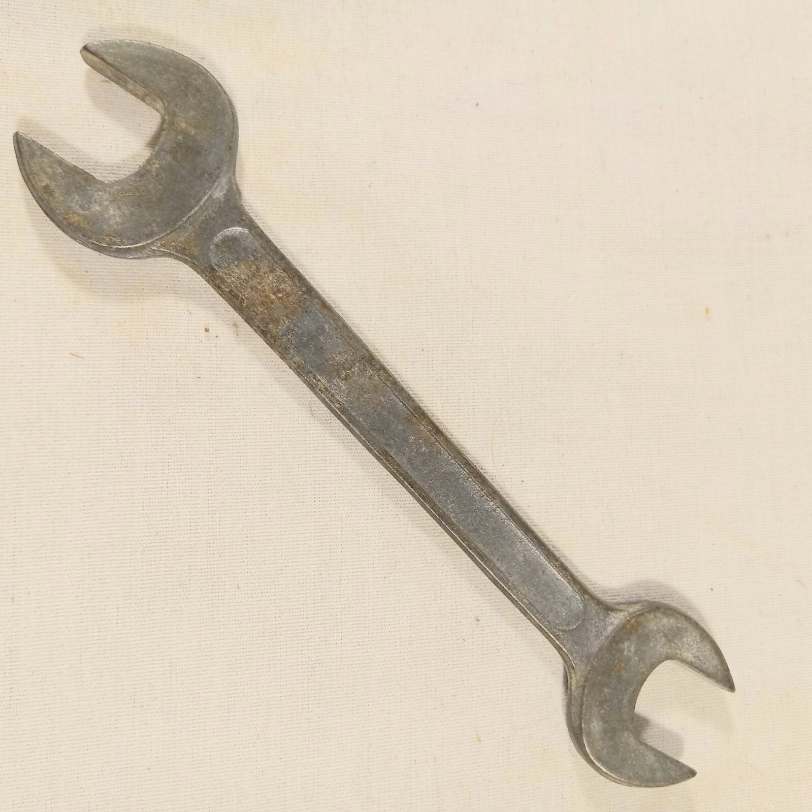 Unbranded Vintage Double Open End Wrench 11/16 & 19/32 USA Made