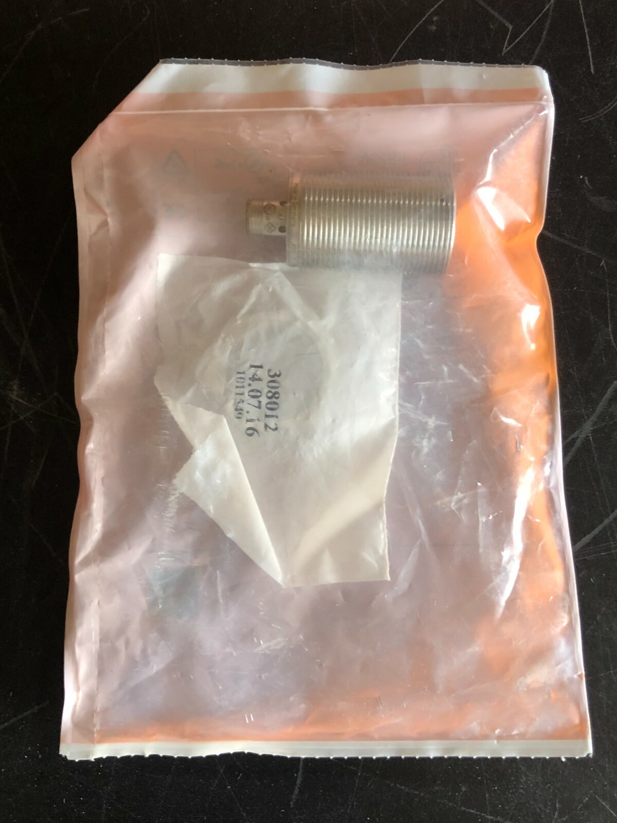 NEW IFM Inductive Prox Sensor Iis226 lls226 24VDC