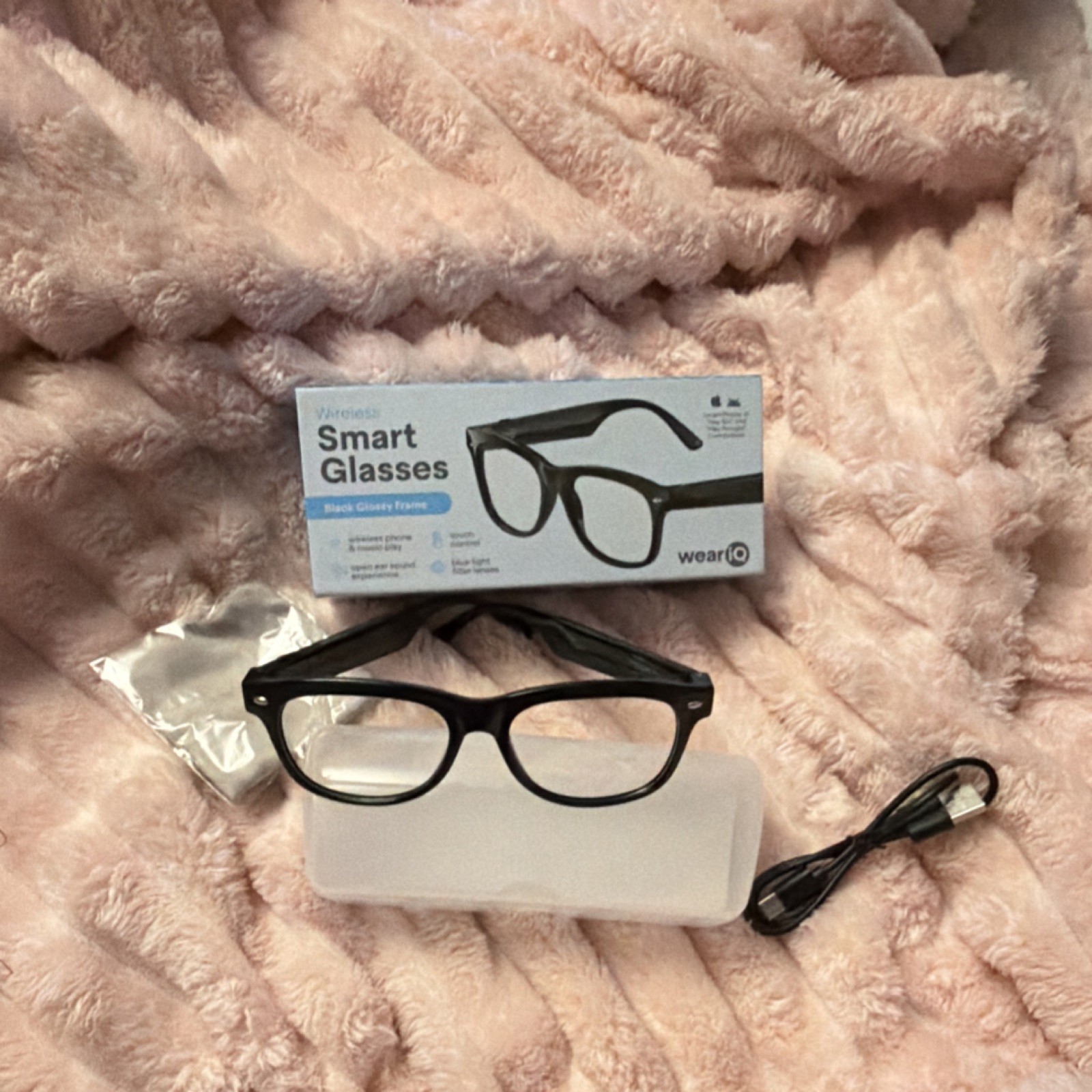wearIQ SS-SHINYBB2 Bluetooth Smart Glasses Black Glossy Frame