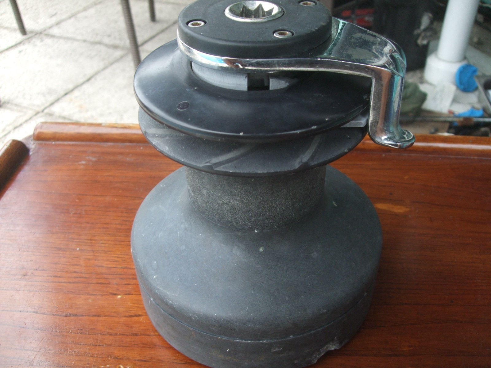 Lewmar Self Tailing Winch