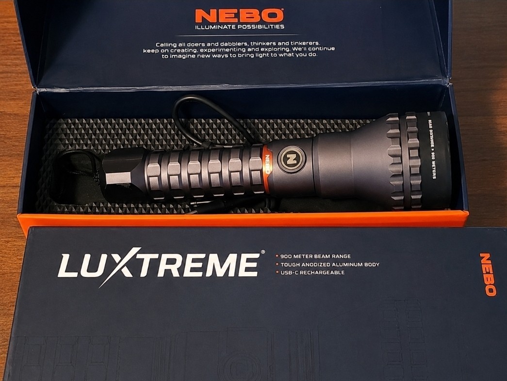 NEBO Luxtreme Rechargeable Half Mile (900 Meter) 500 Lumen Distance Flashlight
