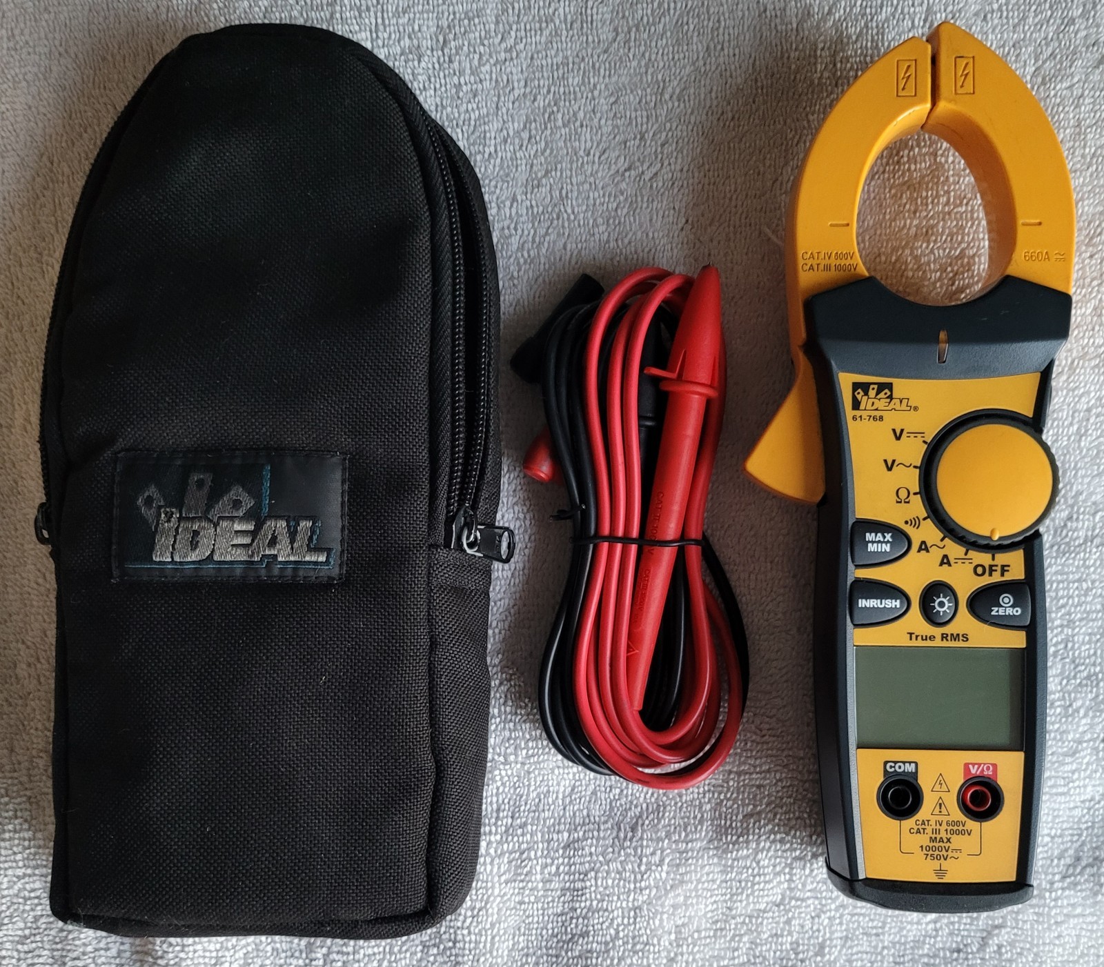 Ideal 61-768 600A Clamp Meters w/TightSight™ Display...Leads & Case Included.