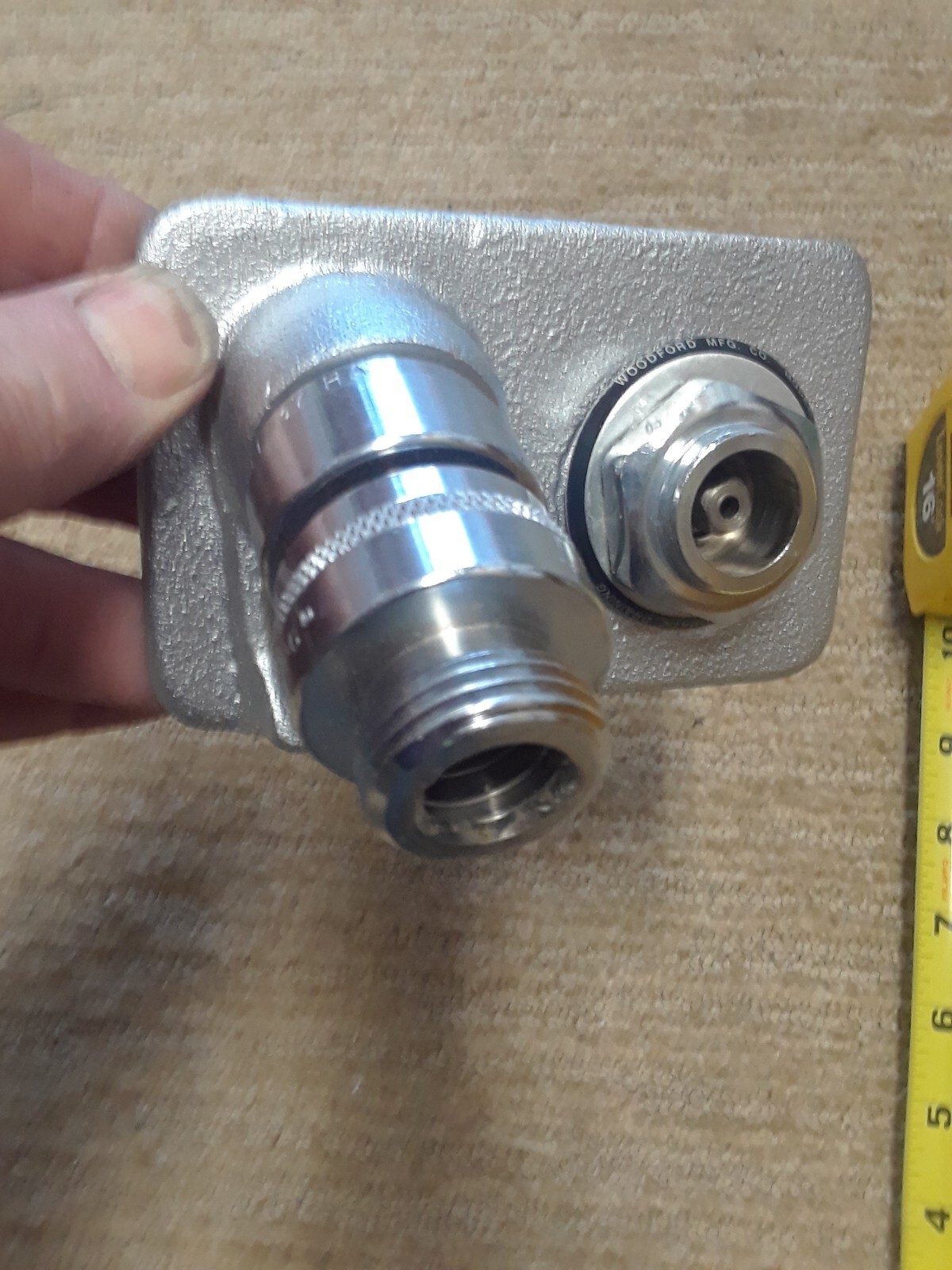WOODFORD MFG. 65P-2Frostproof Wall Hydrant, 4 In. Hydrant Comes With key