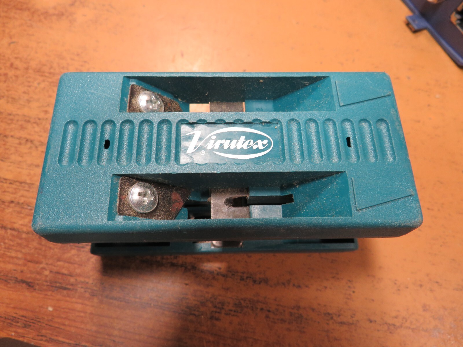 Virutex AU-93 Edgeband Trimmer