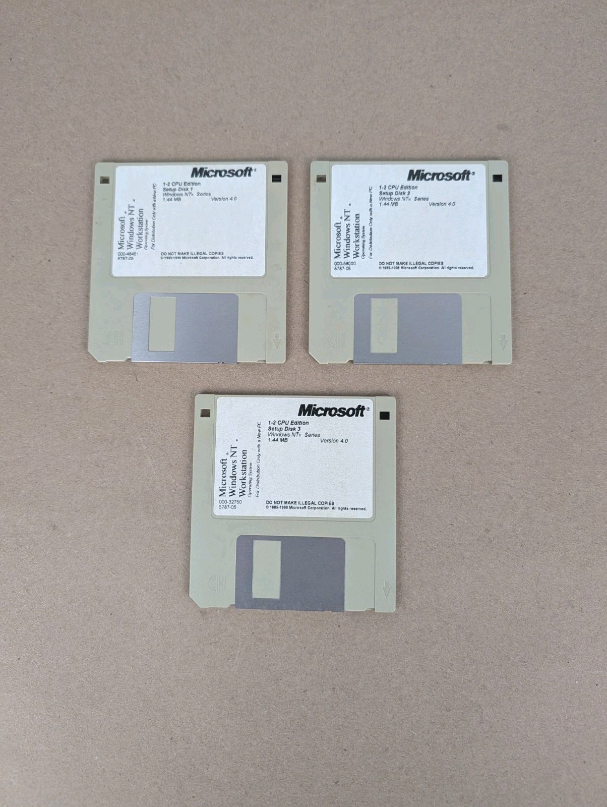 Vintage Microsoft Windows NT Workstation 4.0 OEM 1-2 CPU 3.5" Floppy Disks Set
