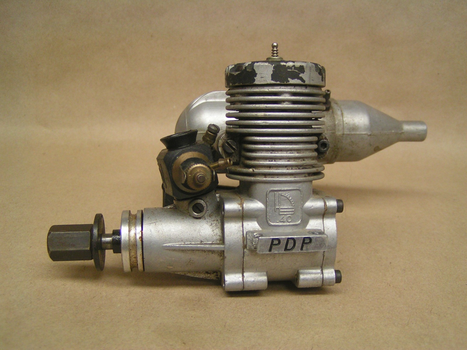 HP "Blitz" PDP .40 engine w/muffler, HB/Perry carb, great compression, GERMANY