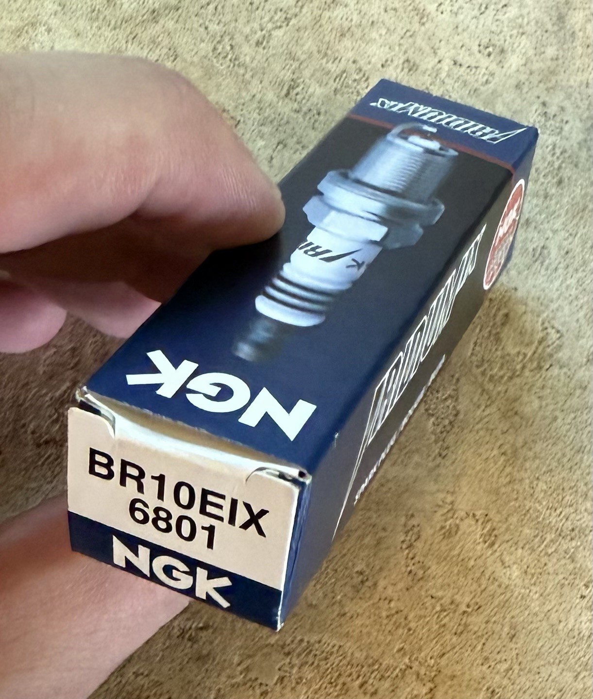 NGK Iridium IX Spark Plugs BR10EIX 6801