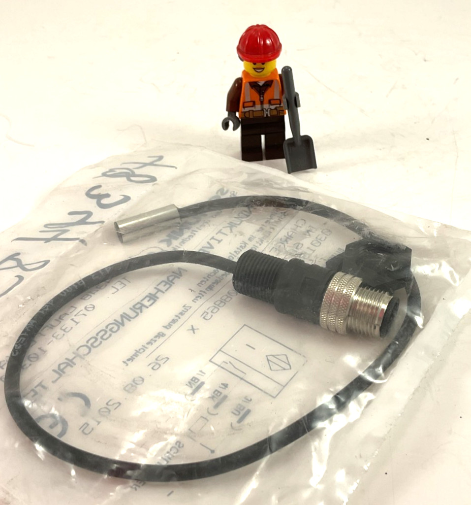 0301585 Schunk *New Old Stock* Proximity Switch