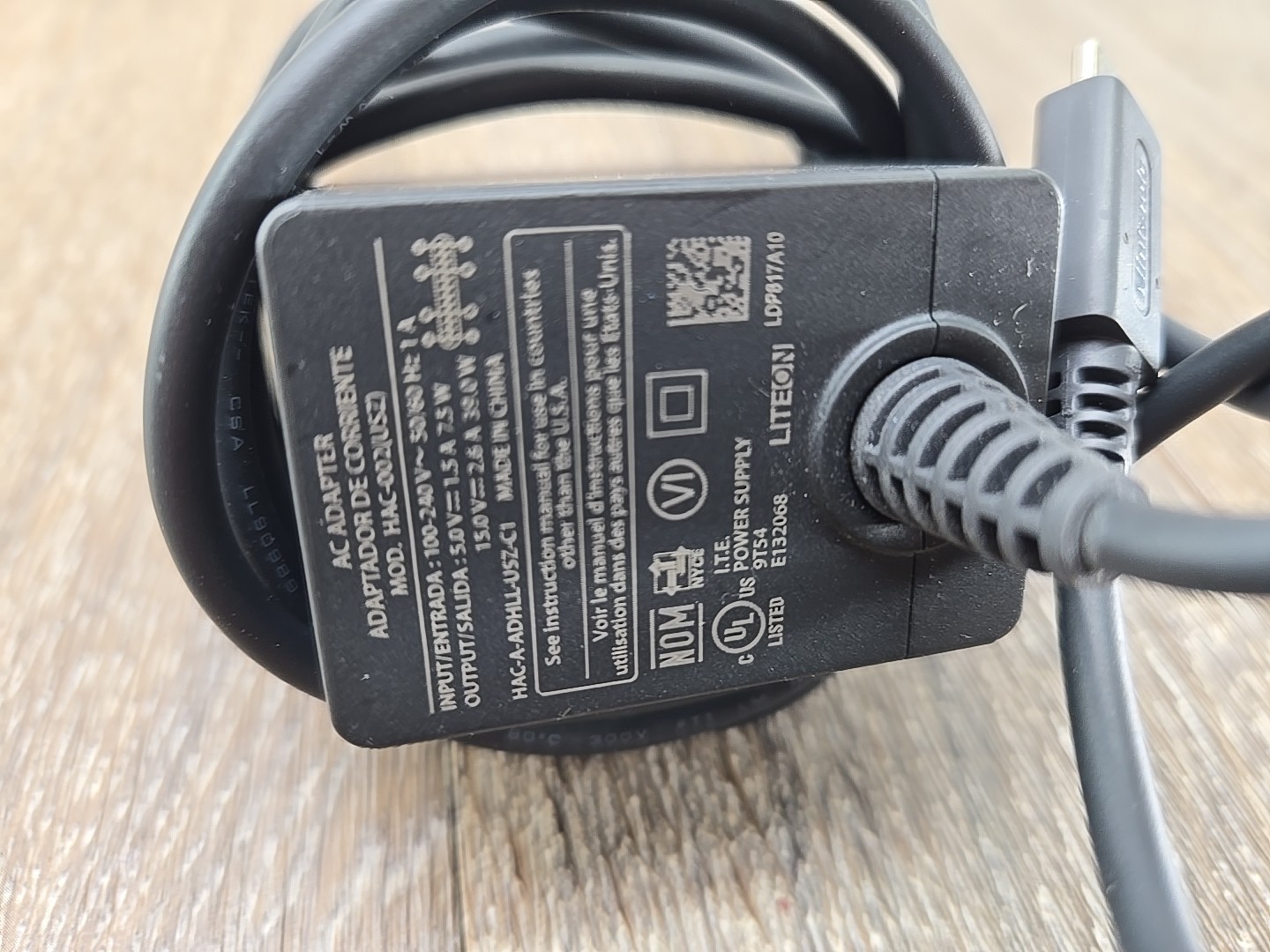 Original Nintendo Switch AC Adapter Power Wall Charger Wall HAC-002