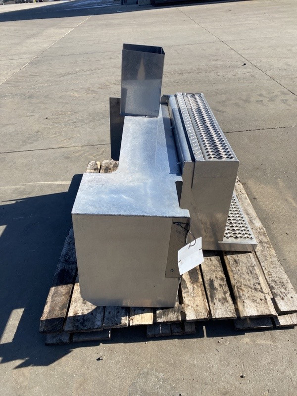 2010 Tool Box for Peterbilt 388 (693-10261)