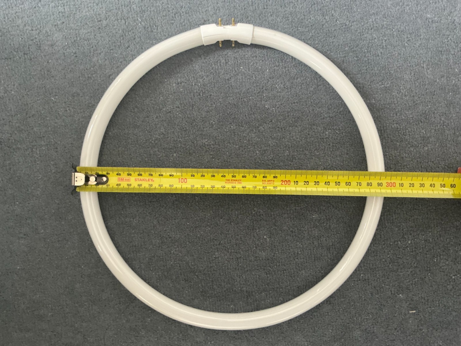 2 x 55W Daylight Circular T5 Fluorescent Lamp 4 pin 2GX13 4 pins 5k temperature