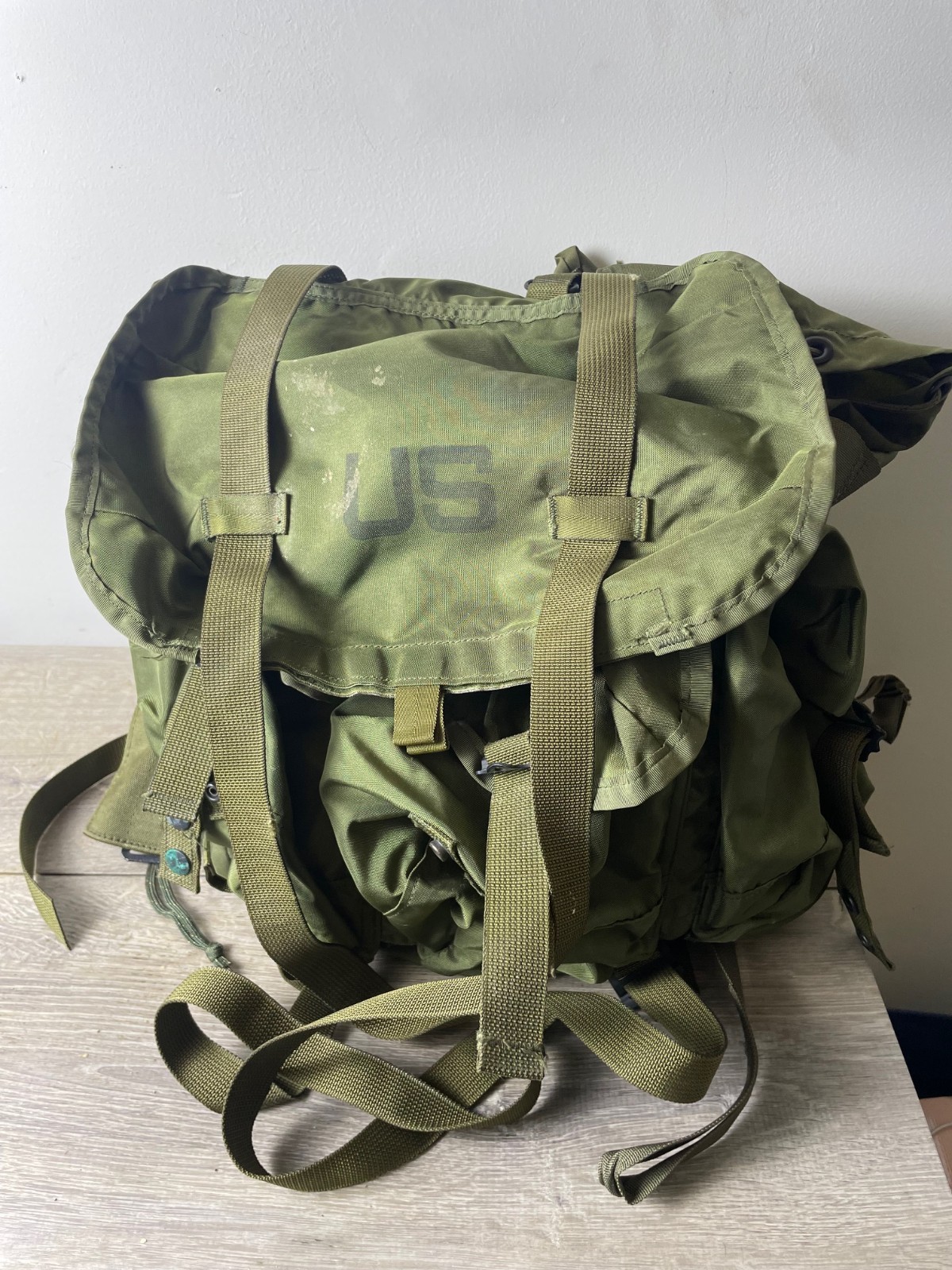 USGI Field Pack Combat Medium Nylon 8465-01-019-9102 NO Frame