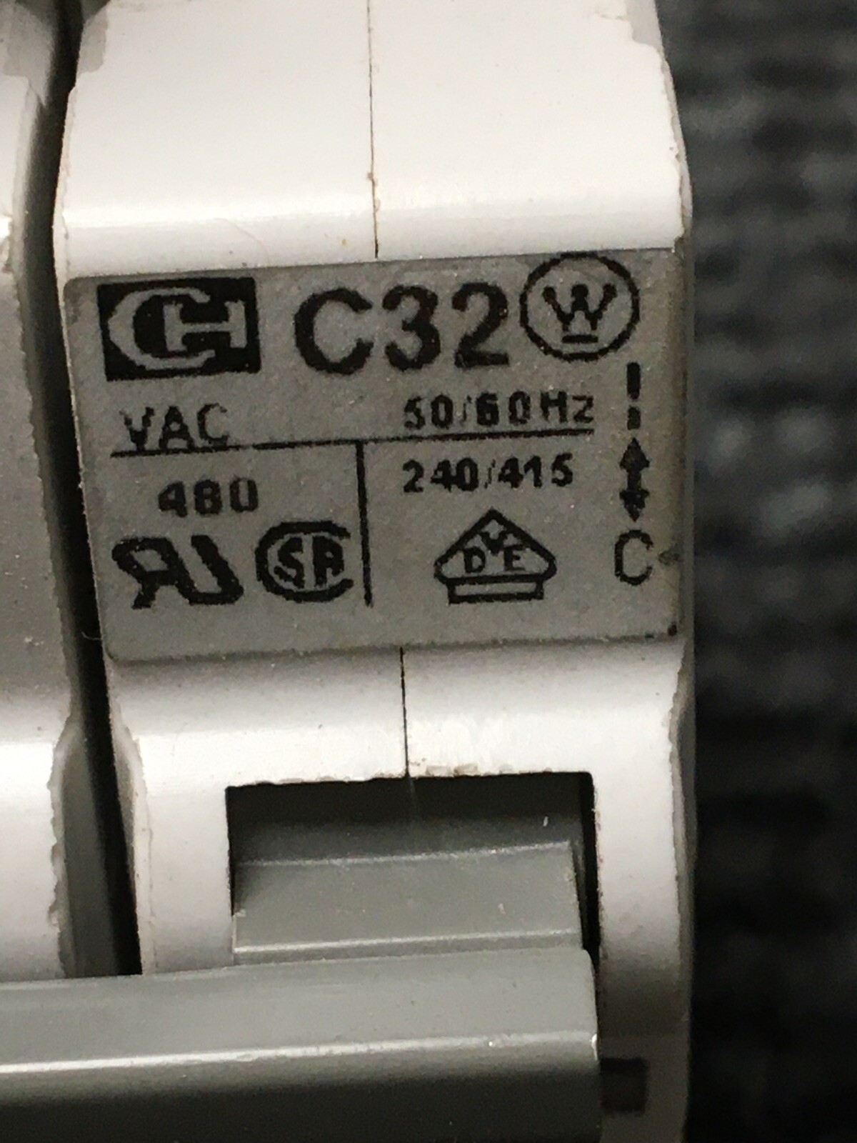 CH C32 Circuit Breaker 2P SPCL2C32
