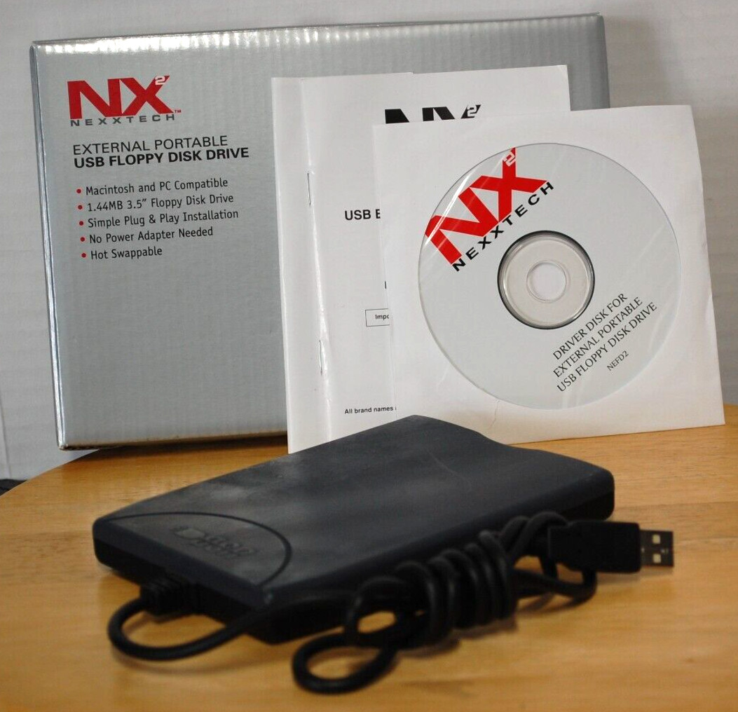 Nix Nexxtech External Portable USB Floppy Disc Drive 3,5" Plug N Play