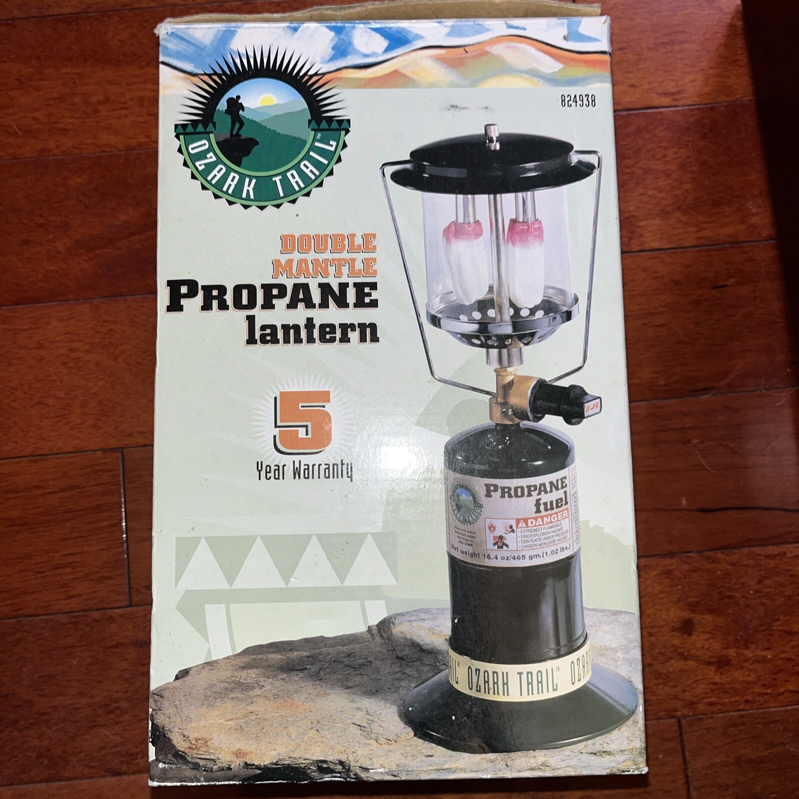 Ozark Trail  "Dual Mantle" | Propane Lantern | In Original Box-U !!