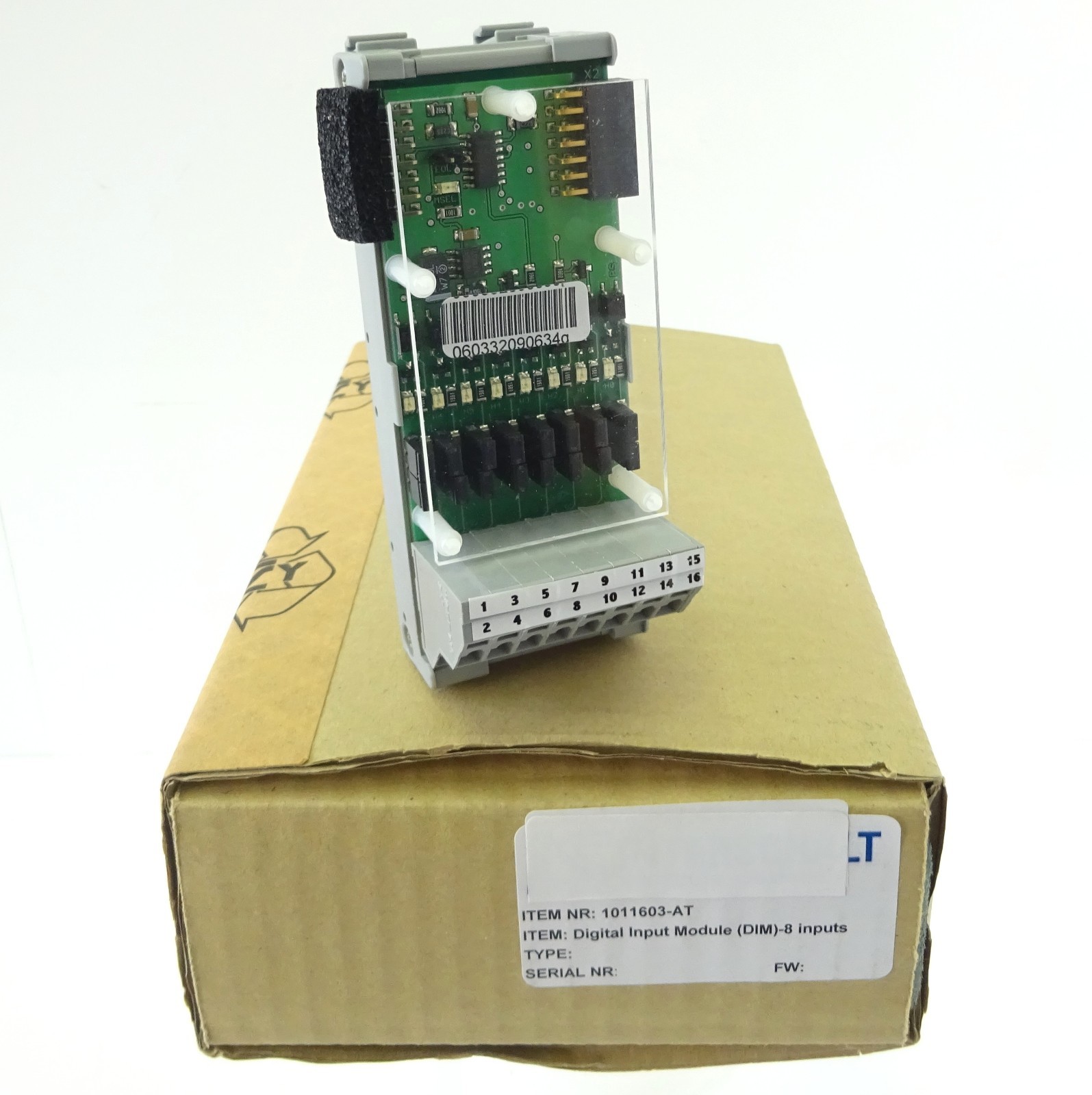 AVECS Digital Eingangsmodul 1011603-AT Digital Input Module DI8 DIM Rev. 3-2