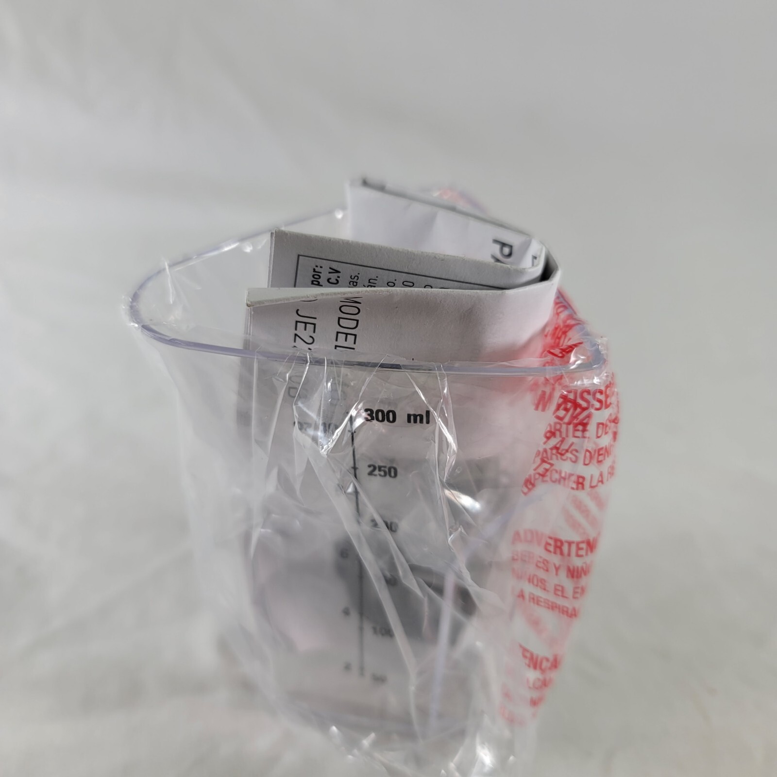 BLACK & DECKER Juicer Extractor Replacement Part Measuring Cup JE2200B