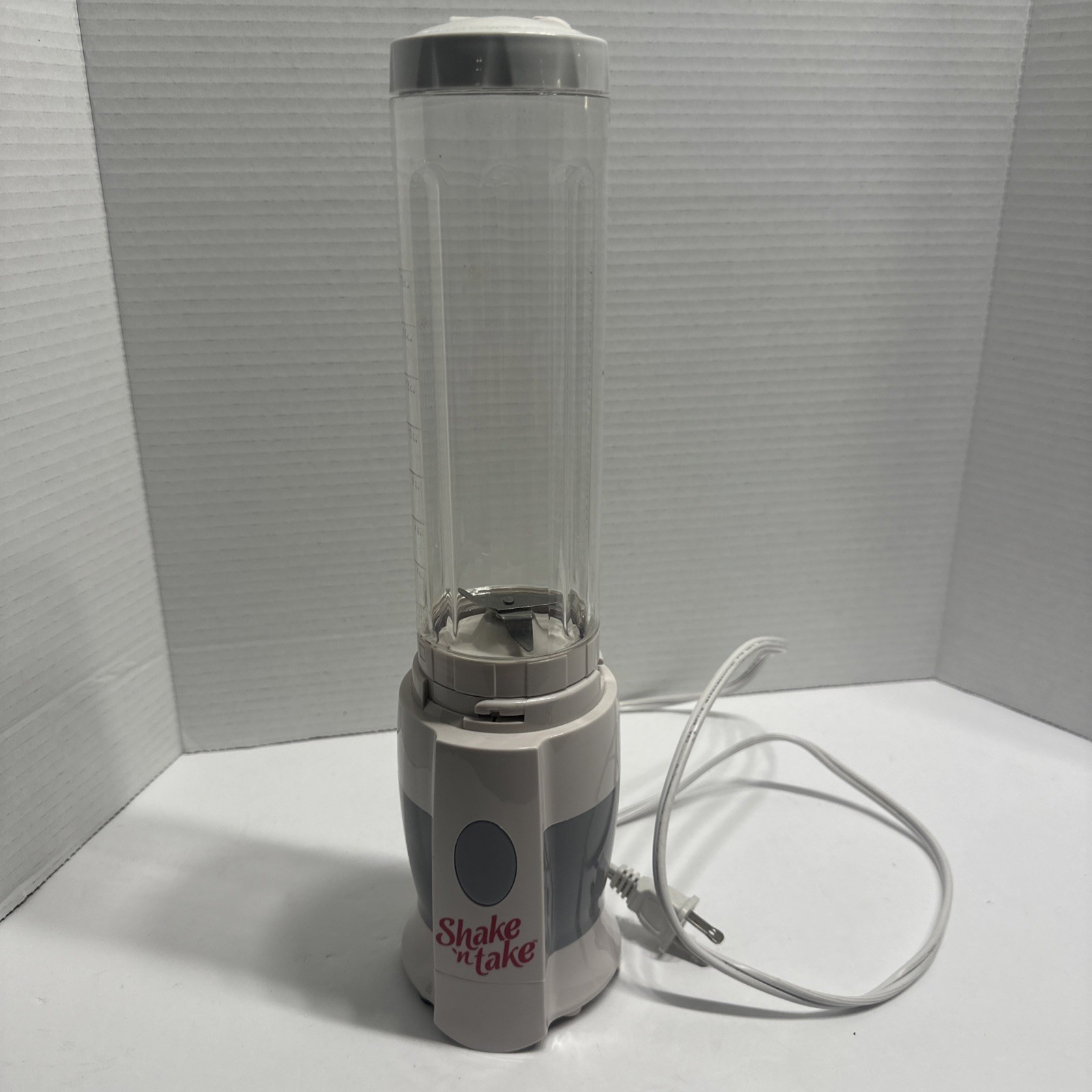 Shake 'n Take - Electric - Smoothies and Blended Drinks - Used - No Box Tested