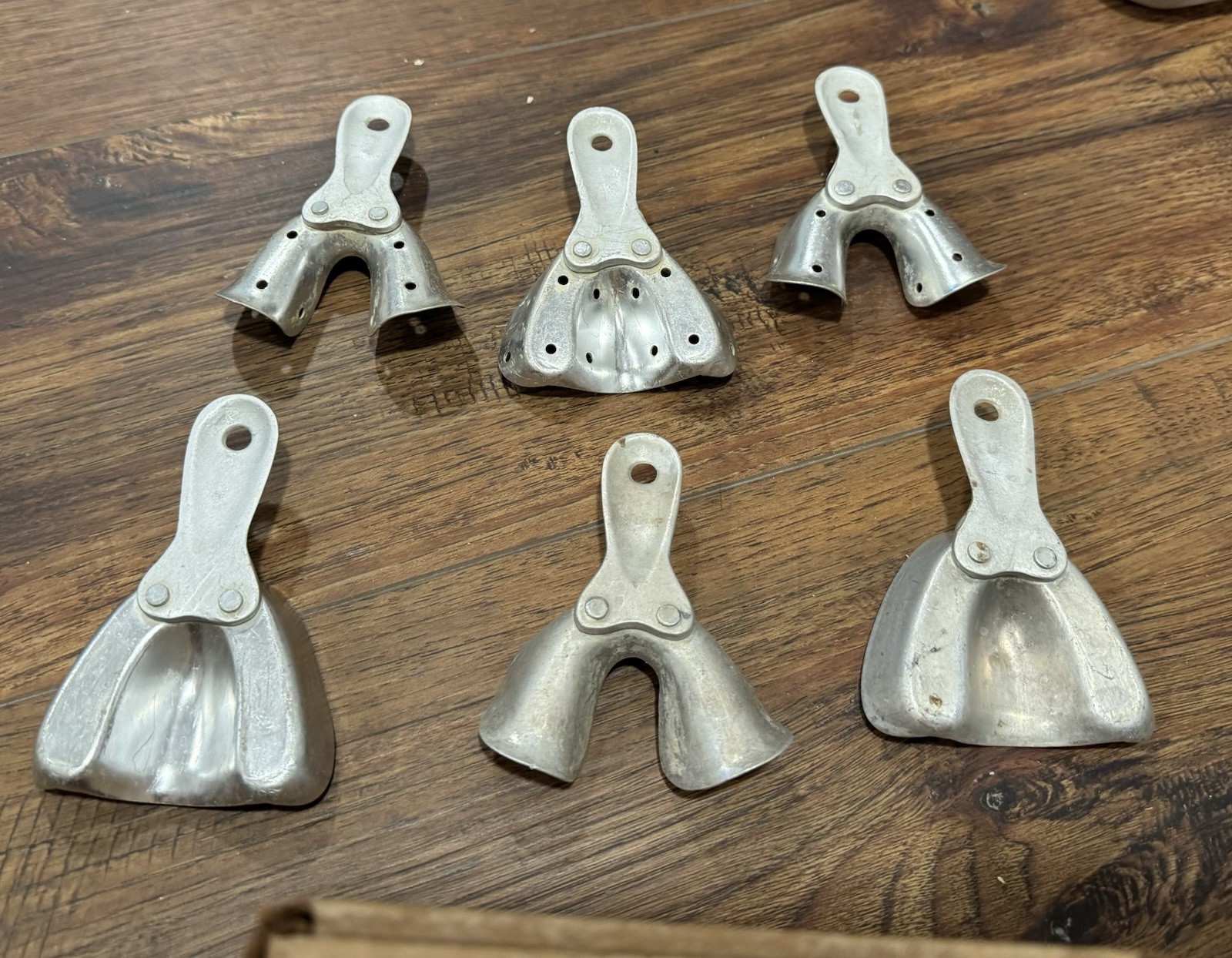 Neoloy instramold LOT OF 6 DENTAL METAL MOLD IMPRESSION TRAYS MEDICAL DENTAL