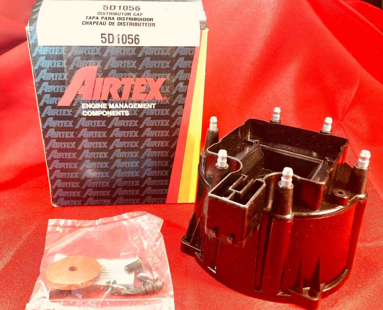 NOS OEM Airtex 5D1056 Distributor Cap