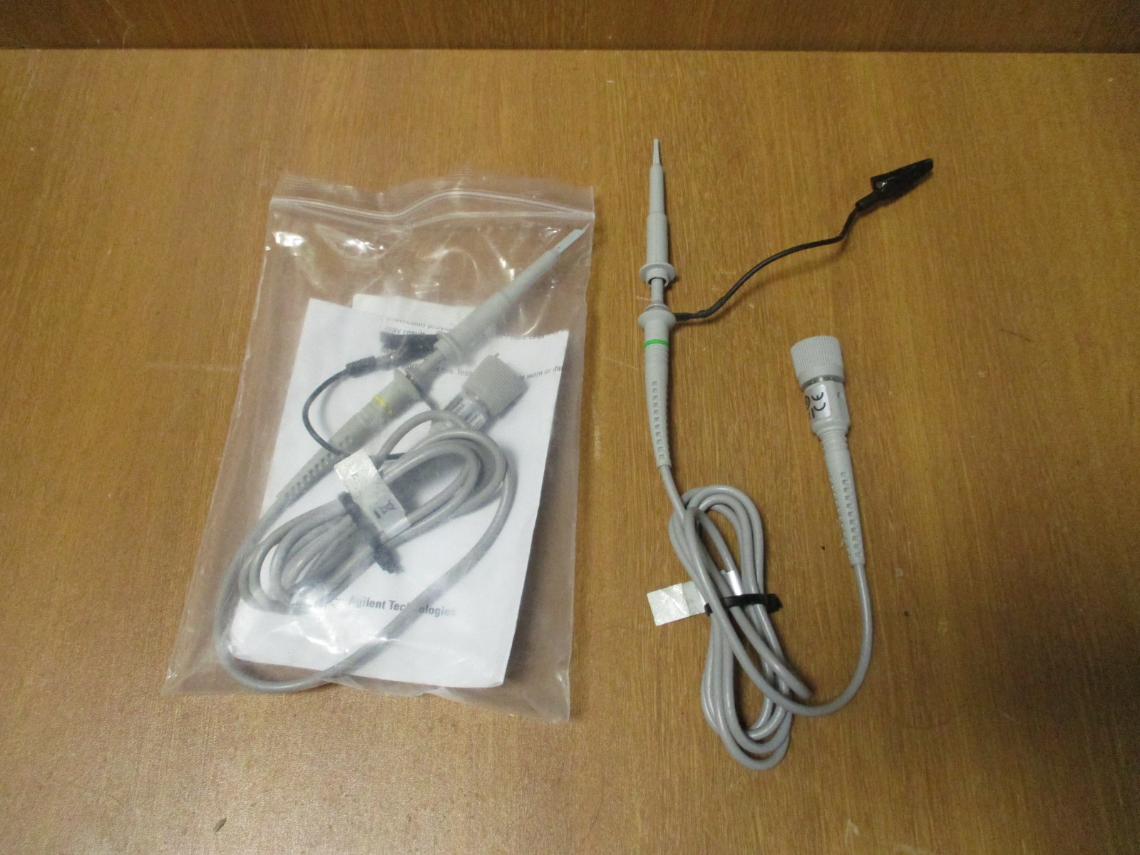 AGILENT OSCILLOSCOPE PROBES PASSIVE SET OF 2 PART#N2894A, 100% NEW