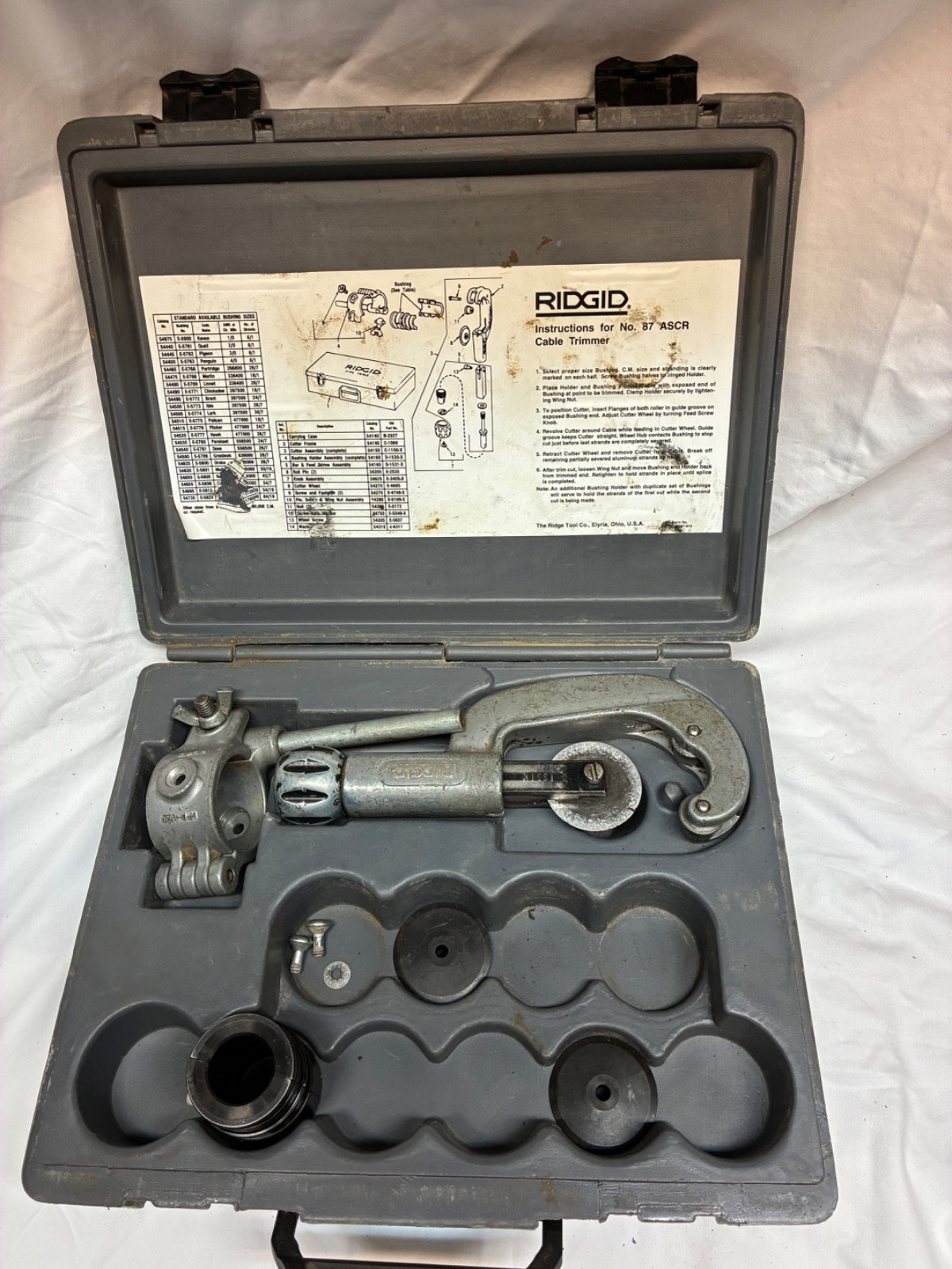 Ridgid 87 ASCR Cable Trimmer Tool , Holder , HLE5800 Bushing + Case