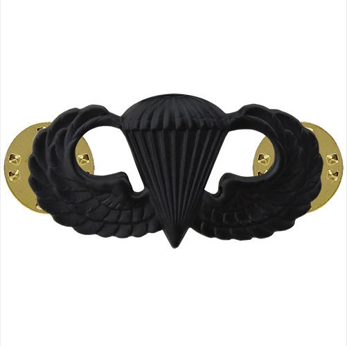 GENUINE U.S. ARMY BADGE: PARACHUTE - BLACK METAL