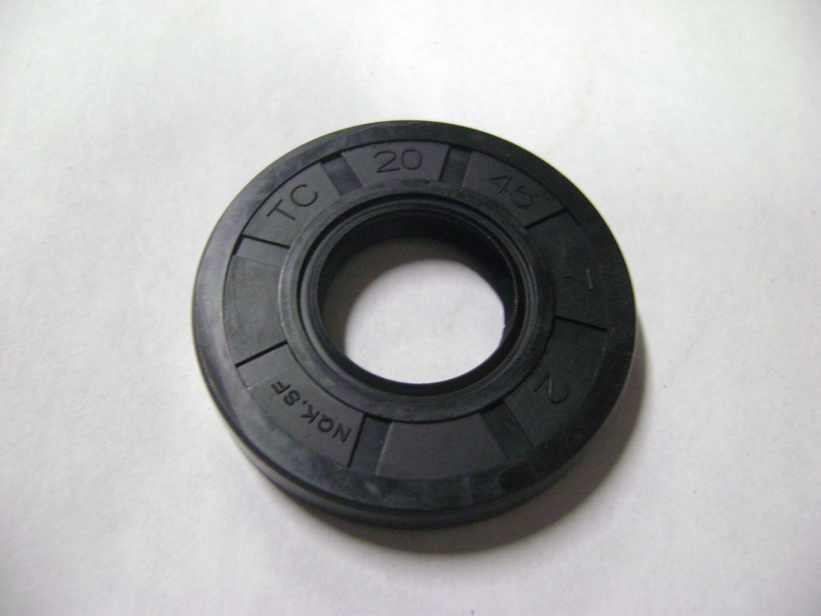 NEW TC 20X45X7 DOUBLE LIPS METRIC OIL / DUST SEAL 20mm X 45mm X 7mm