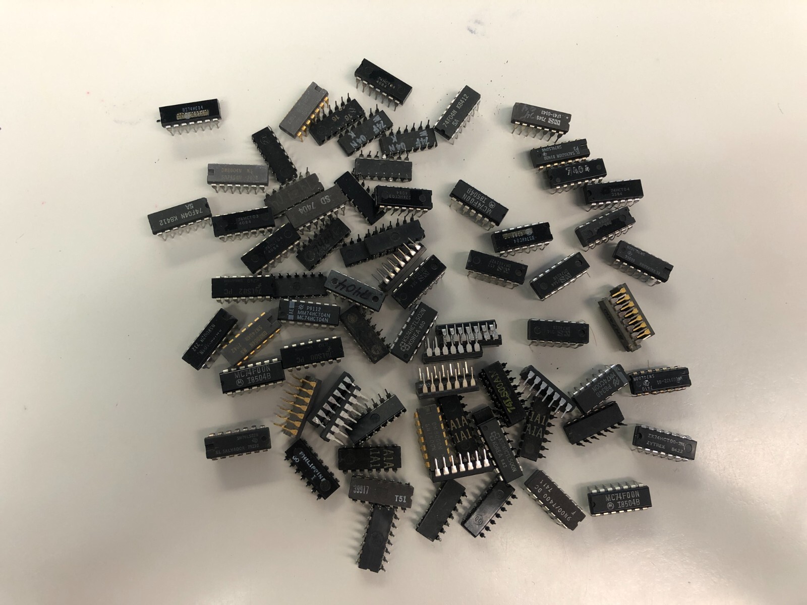 1 lot of Misc. CPU chips