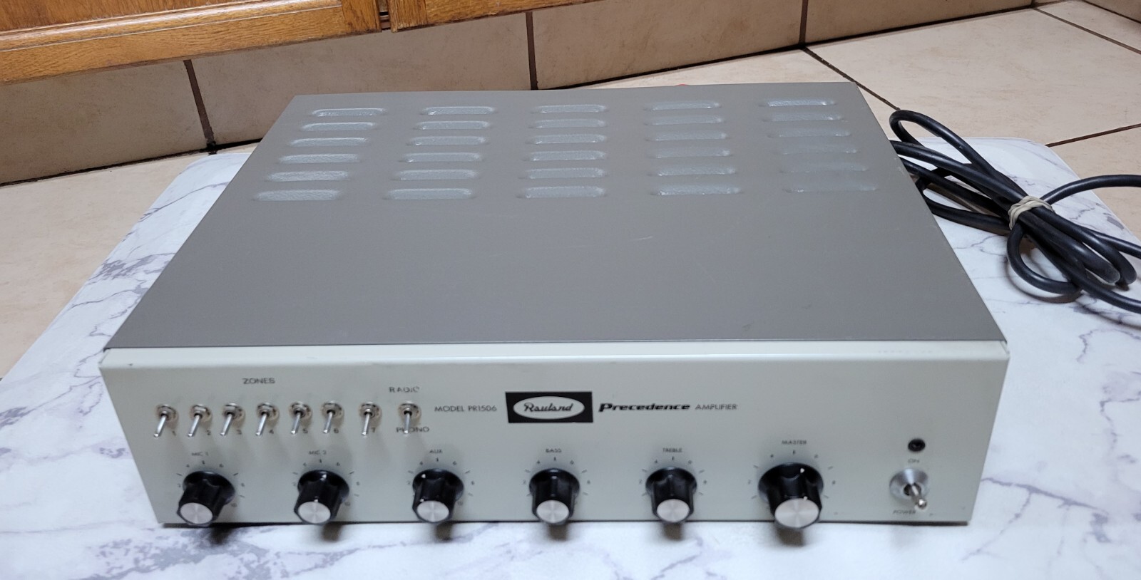 Rauland PR1506 Precedence Amplifier 60W