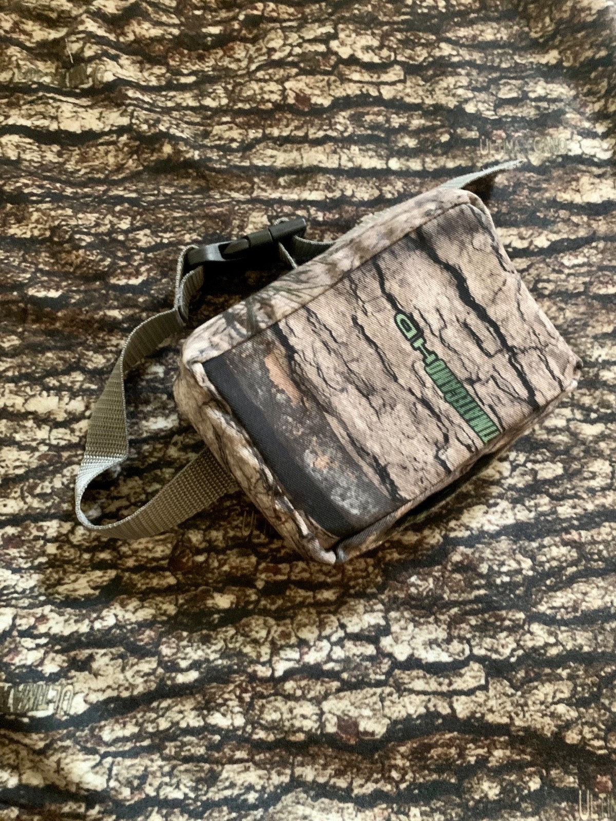 "Sleepy Head” tree saddle accessories
