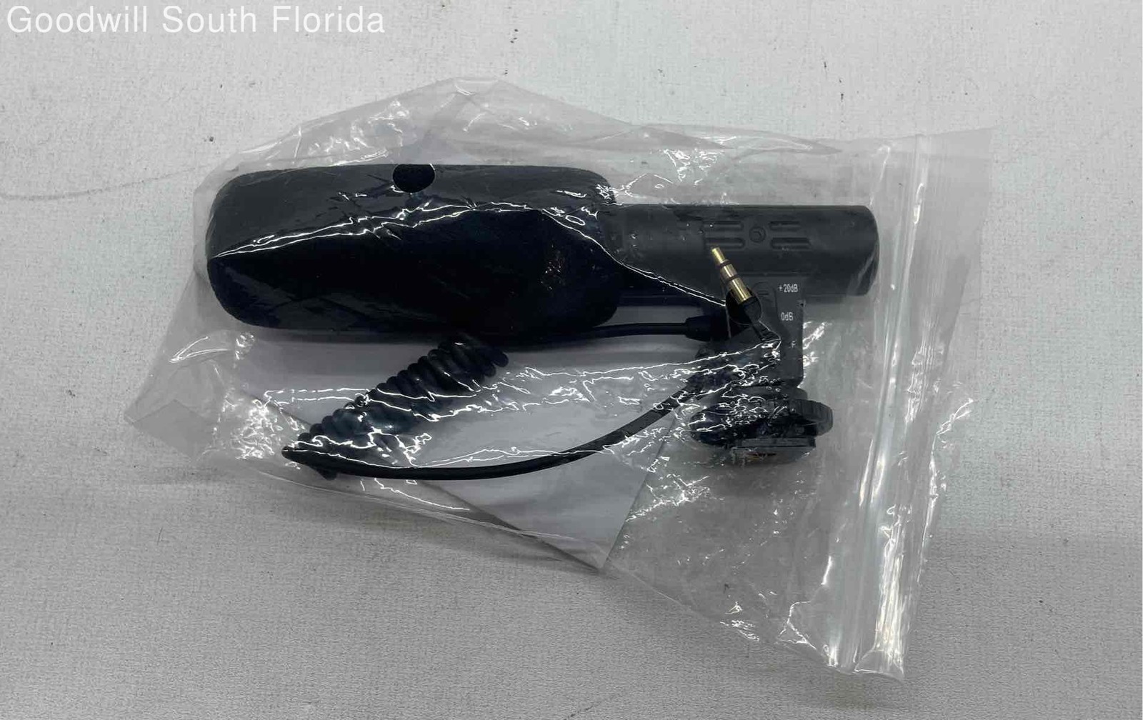 MIC-05 Video Black 3.5mm Plug Camera Accessory Microphone Not Tested