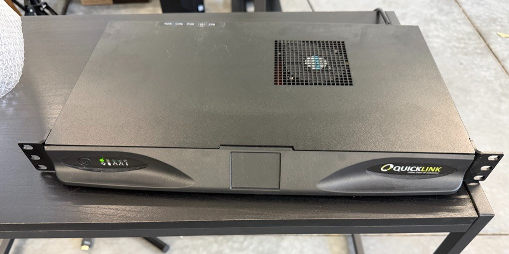 Two QuickLink StudioServers (ST102) Used Excellent Condition With Power Cord