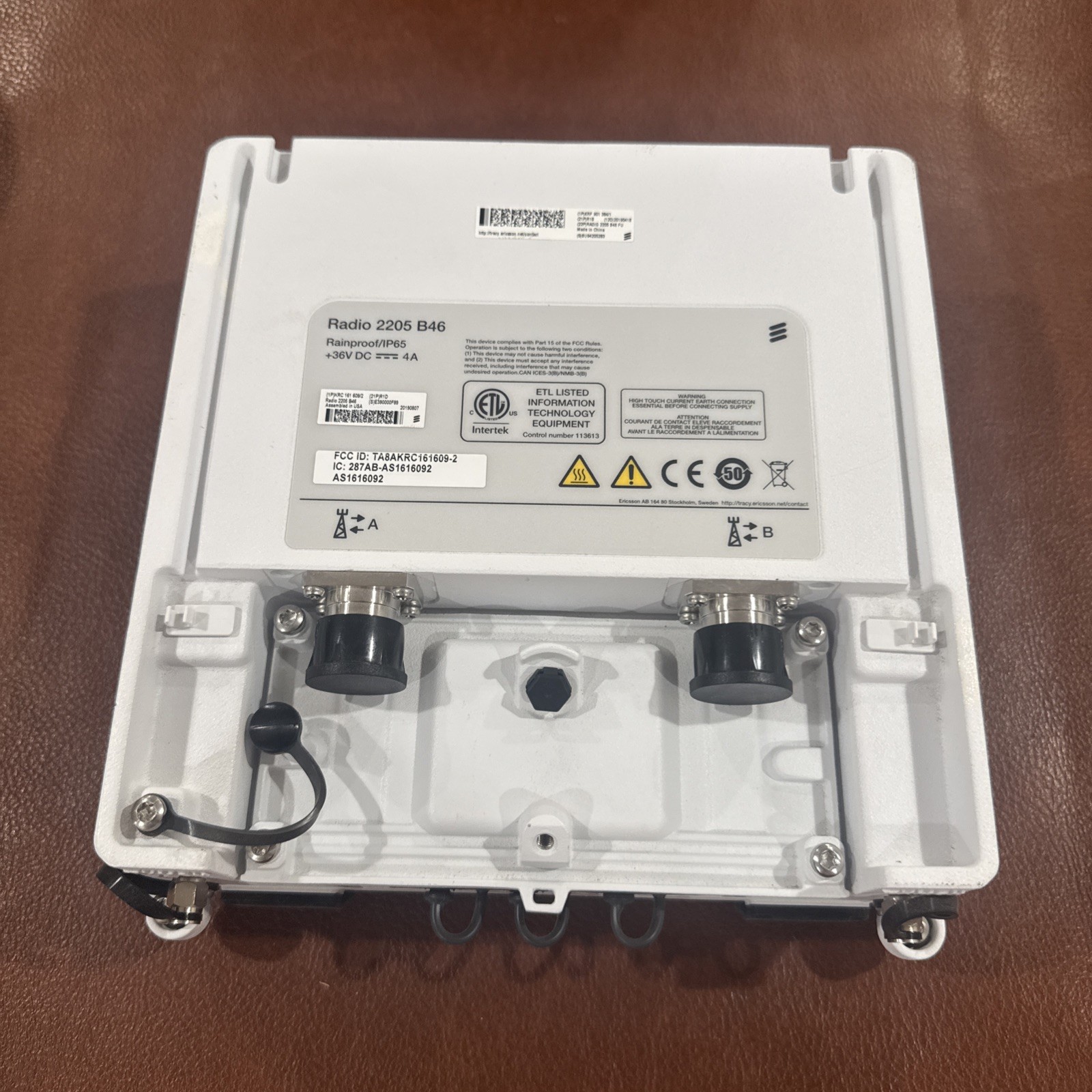ERICSSON RADIO 2205 B46 KRC 161 609/2 R1D  HW (3X20MHZ, 60MHZ IBW) #JB-C4