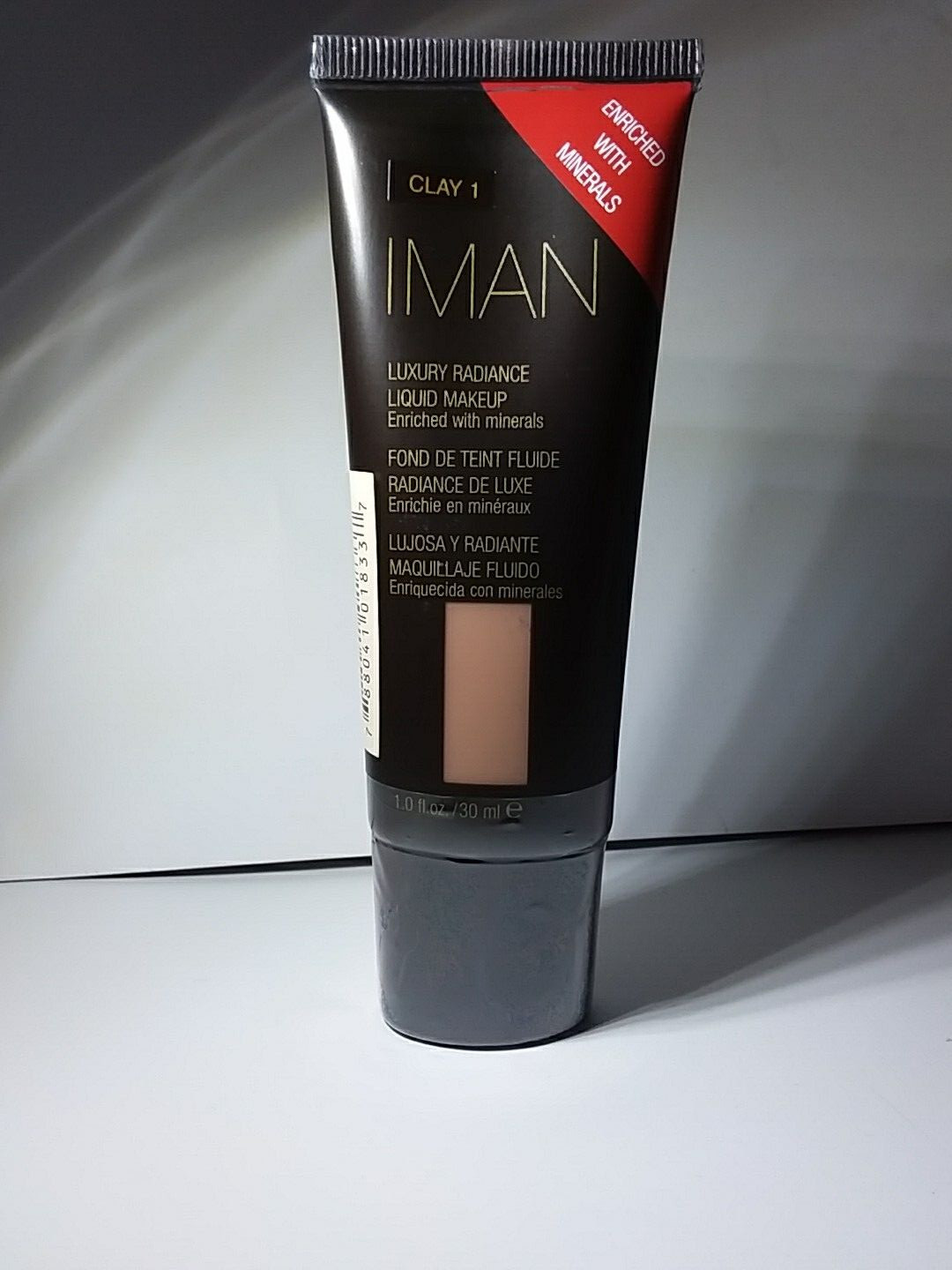 Iman Luxury Radiance Liquid Makeup Clay 1  *Read*