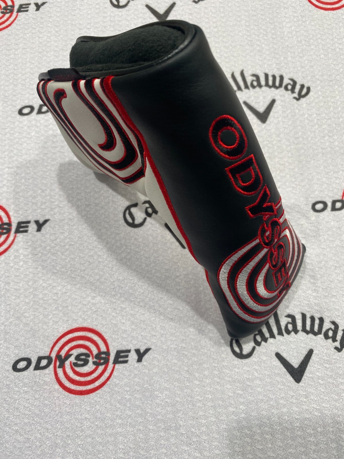 NEW Premium Odyssey Blade Putter Cover Headcover Black n White Swirl Magnetic