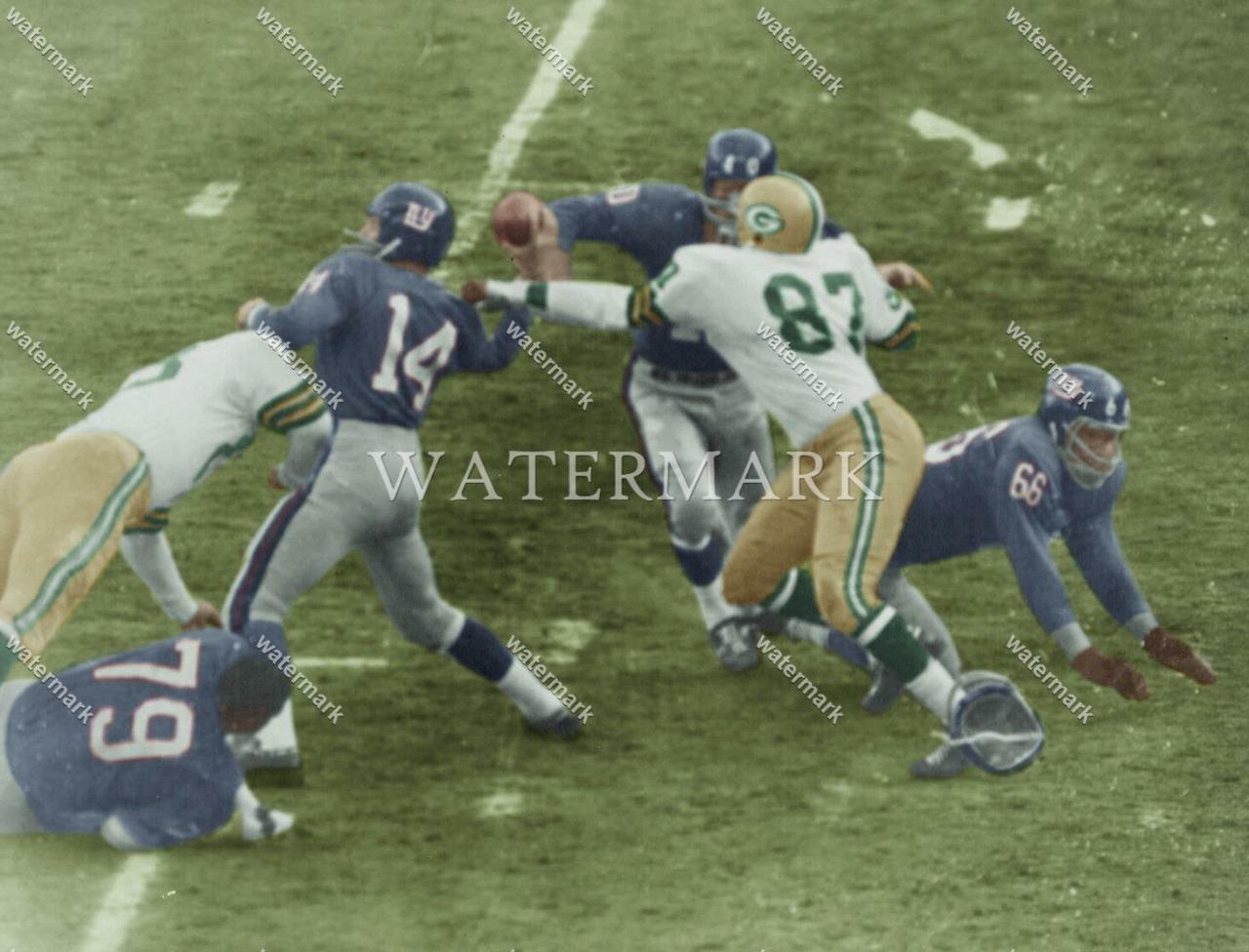 EL440 Y A Tittle New York Giants Willie Davis 8x10 11x14 16x20 Colorized Photo